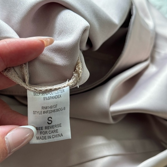 HYFVE Set to Love Satin High Waist Wide Leg Pant In Champagne Size Small - Picture 11 of 11